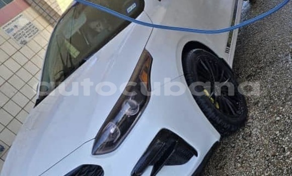 Comprar Usados Carro Kia Forte Blanco en Banes en Holguin Comprar Usados Carro Kia Forte Blanco en Banes en Holguin