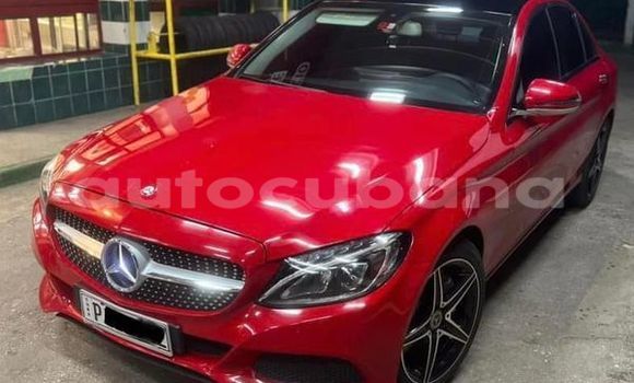 Comprar Usados Carro Mercedes‒Benz C–Class Rojo en Antilla en Holguin Comprar Usados Carro Mercedes‒Benz C–Class Rojo en Antilla en Holguin
