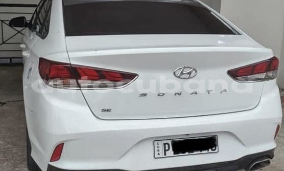 Comprar Usados Carro Hyundai Sonata Blanco en Antilla en Holguin Comprar Usados Carro Hyundai Sonata Blanco en Antilla en Holguin