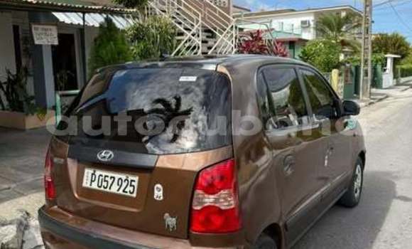 Comprar Usados Carro Toyota Yaris Ativ Otro en Baguanos en Holguin Comprar Usados Carro Toyota Yaris Ativ Otro en Baguanos en Holguin