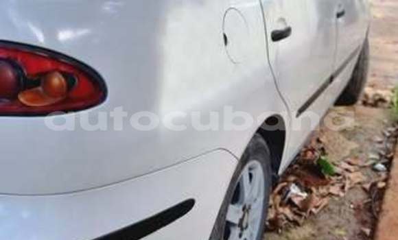 Comprar Usados Carro SEAT Cordoba Otro en Aguacate en Matanzas Comprar Usados Carro SEAT Cordoba Otro en Aguacate en Matanzas