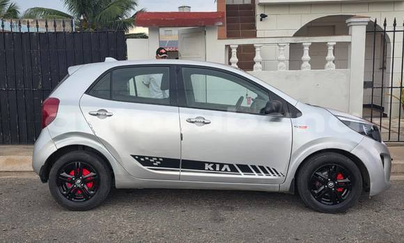 Medium with watermark kia picanto holguin baguanos 3303