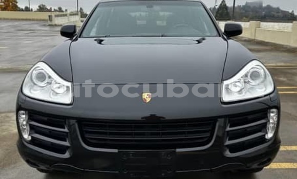 Comprar Usados Carro Porsche Cayenne Negro en Havana en Habana