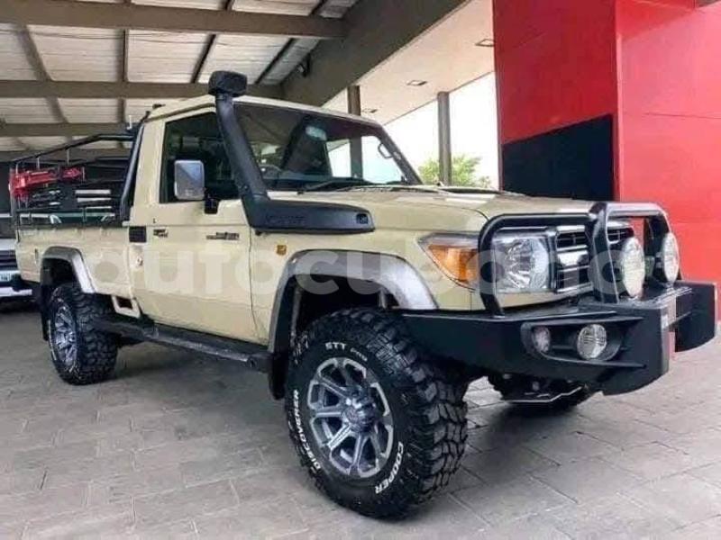 Big with watermark toyota land cruiser holguin sagua de tanamo 3331