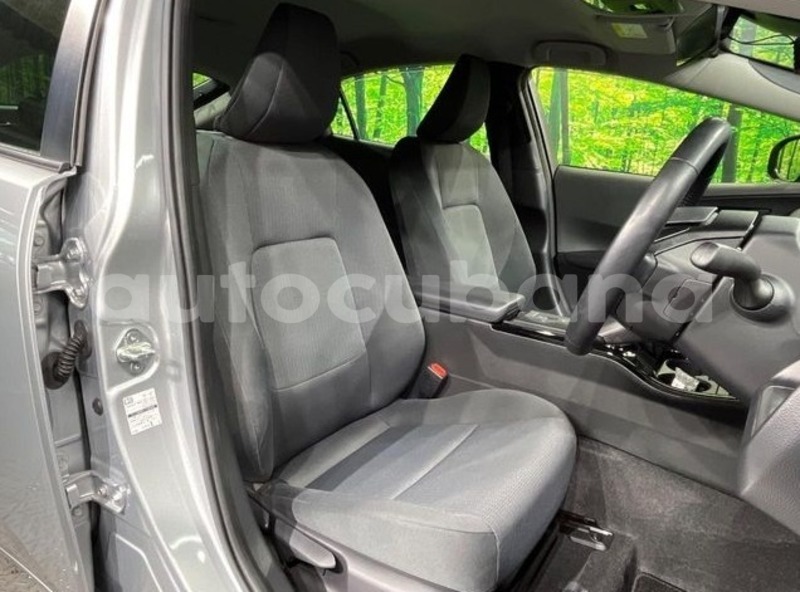 Big with watermark toyota prius habana havana 3337