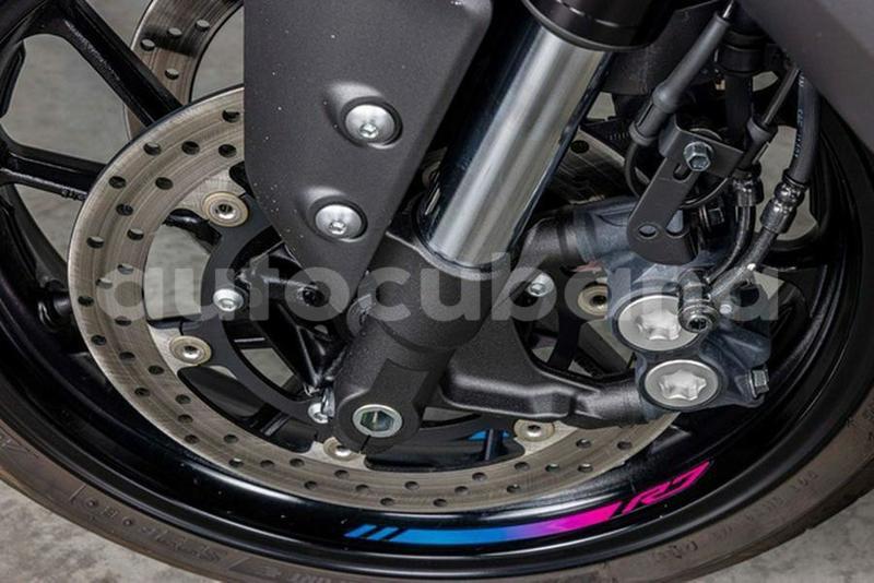 Big with watermark yamaha yzf habana havana 3349