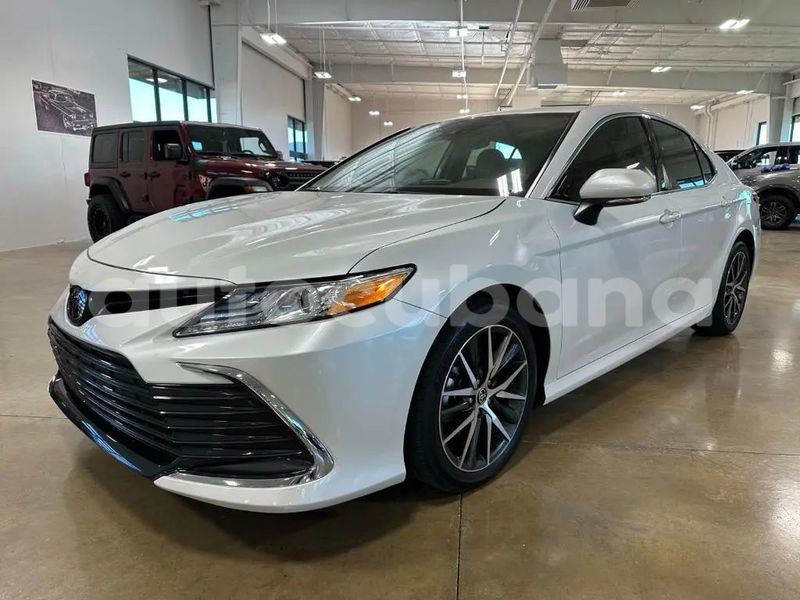 Big with watermark toyota camry holguin baguanos 3350