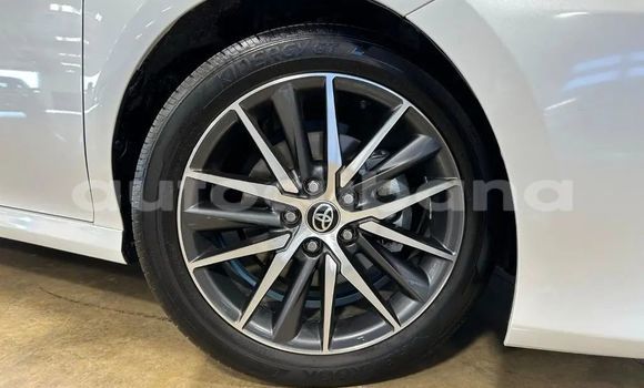 Comprar Usados Carro Toyota Camry Blanco en Baguanos en Holguin Comprar Usados Carro Toyota Camry Blanco en Baguanos en Holguin