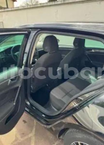 Big with watermark volkswagen golf plus habana havana 3358