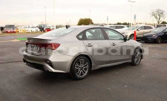Comprar Nuevo Carro Kia Forte Plata en Santa Cruz del Sur en Camaguey Comprar Nuevo Carro Kia Forte Plata en Santa Cruz del Sur en Camaguey