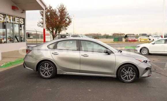 Comprar Nuevo Carro Kia Forte Plata en Santa Cruz del Sur en Camaguey Comprar Nuevo Carro Kia Forte Plata en Santa Cruz del Sur en Camaguey