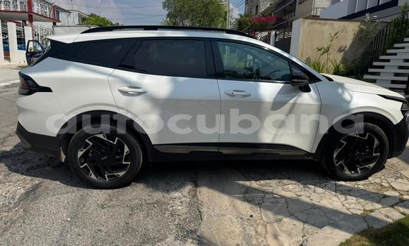 Comprar Usados Carro Kia Sportage Blanco en Havana en Habana Comprar Usados Carro Kia Sportage Blanco en Havana en Habana