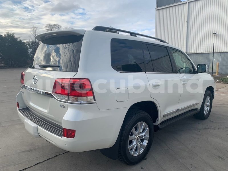 Big with watermark toyota landcruiser guantanamo baracoa 3371