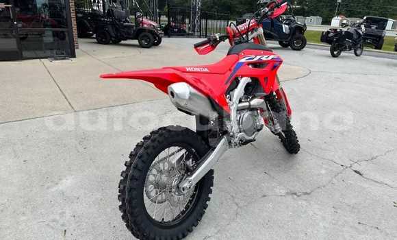Comprar Usados Moto Geely JL150T-5 Rojo en Baracoa en Guantanamo Comprar Usados Moto Geely JL150T-5 Rojo en Baracoa en Guantanamo