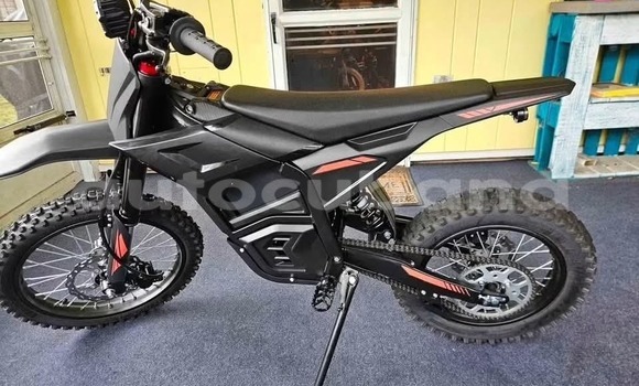 Comprar Usados Moto BFG 1300 Negro en Abreus en Matanzas