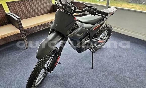 Comprar Usados Moto BFG 1300 Negro en Abreus en Matanzas Comprar Usados Moto BFG 1300 Negro en Abreus en Matanzas