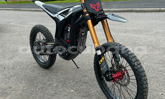 Comprar Usados Moto Ajs E95 Negro en Agramonte en Matanzas Comprar Usados Moto Ajs E95 Negro en Agramonte en Matanzas
