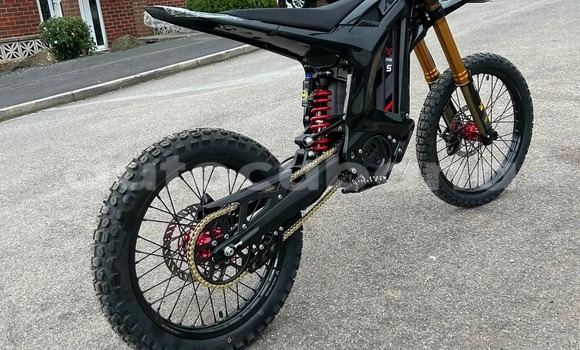 Comprar Usados Moto Ajs E95 Negro en Agramonte en Matanzas Comprar Usados Moto Ajs E95 Negro en Agramonte en Matanzas