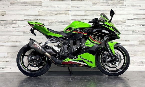 Comprar Usados Moto Kawasaki Ninja ZX-9R Verde en Alacranes en Matanzas Comprar Usados Moto Kawasaki Ninja ZX-9R Verde en Alacranes en Matanzas