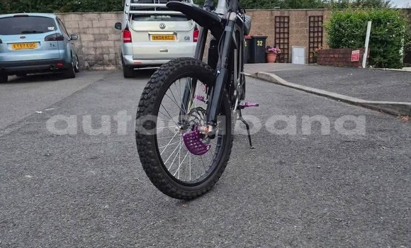 Comprar Usados Moto Better BT150 Verde en Antilla en Holguin Comprar Usados Moto Better BT150 Verde en Antilla en Holguin