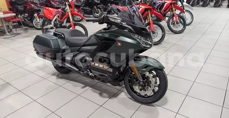Big with watermark honda gold wing holguin baguanos 3399