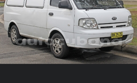 Comprar Usados Carro Kia Pregio Blanco en Cardenas en Matanzas