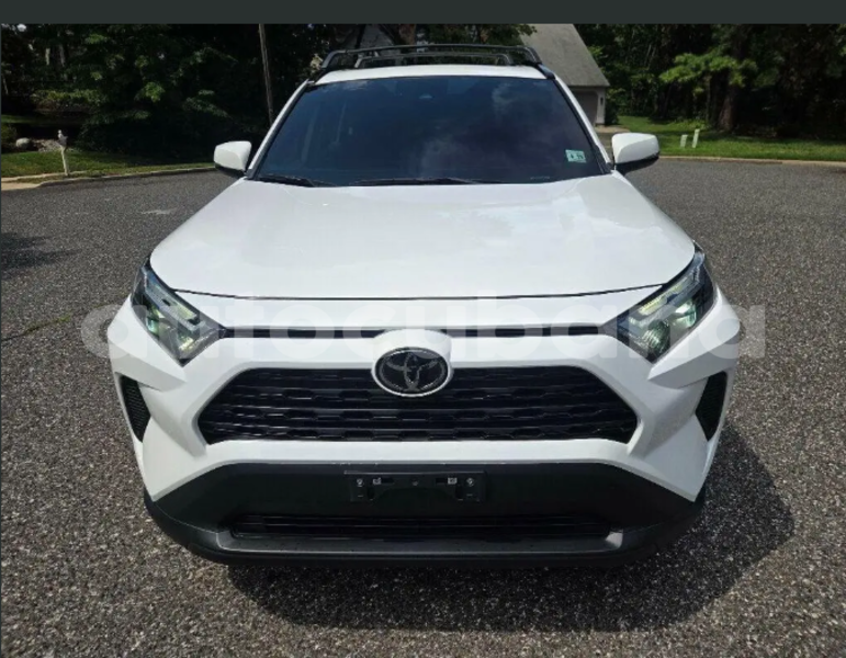 Big with watermark toyota rav4 holguin antilla 3415