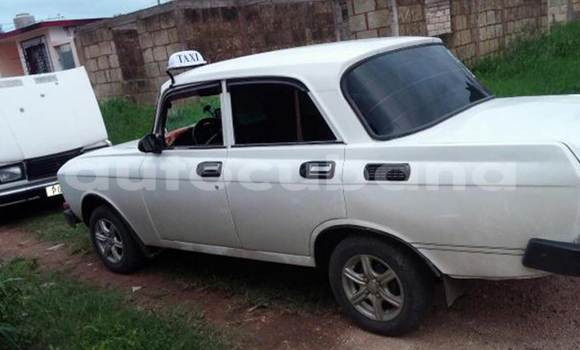 Buy Used Moskvitch 2140 Other Car in Yara in Granma Buy Used Moskvitch 2140 Other Car in Yara in Granma