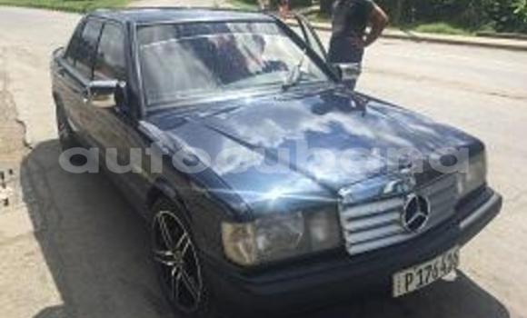Buy Used Mercedes-Benz E350 Other Car in Yateras in Guantanamo