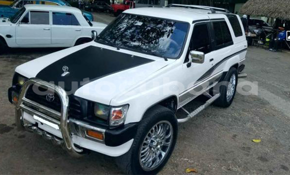 Buy Used Toyota Hilux Other Car in Alacranes in Matanzas