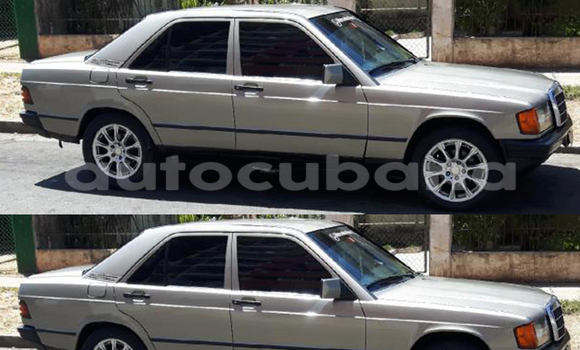 Buy Used Mercedes-Benz 190 Other Car in Gibara in Holguin