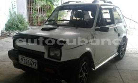 Buy Used Fiat Polski Other Car in Bayamo in Granma