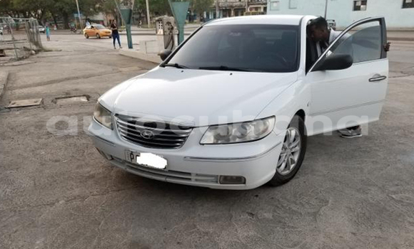 Buy Used Hyundai Azera Other Car in Media Luna in Granma Buy Used Hyundai Azera Other Car in Media Luna in Granma