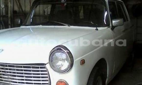 Buy Used Peugeot 404 Other Car in Carlos Manuel de Cespedes in Camaguey