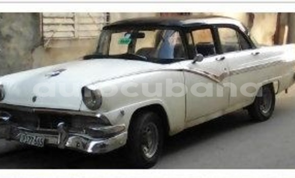 Buy Used Ford 1956 Other Car in Marti in Matanzas