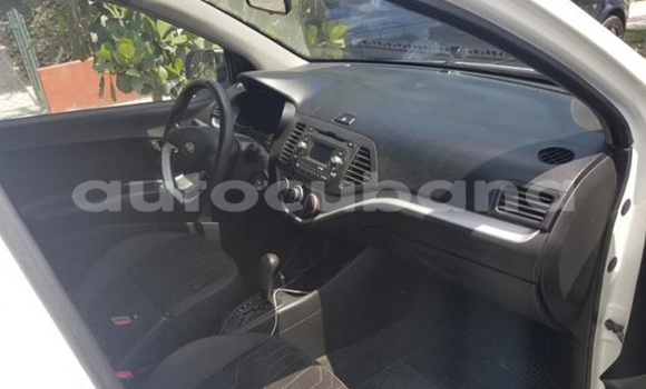 Buy Used Kia Picanto Other Car in Media Luna in Granma Buy Used Kia Picanto Other Car in Media Luna in Granma