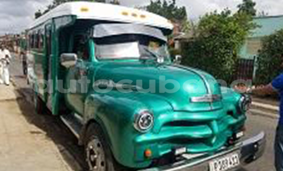 Medium with watermark post id 10519 v736f