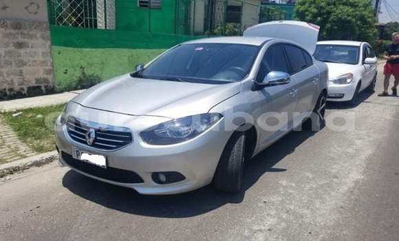 Buy Used Renault Fluence Other Car in Corralillo in Matanzas Buy Used Renault Fluence Other Car in Corralillo in Matanzas