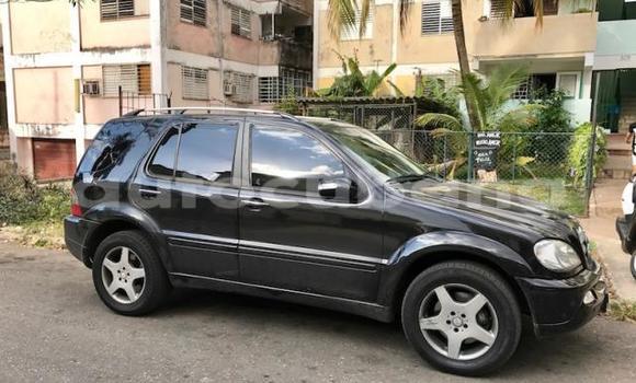 Buy Used Mercedes-Benz 400 Other Car in Los Arabos in Matanzas