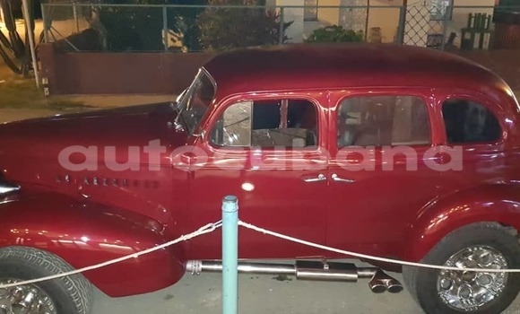 Medium with watermark foto macchina cuba1