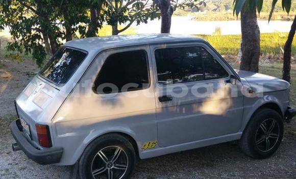 Buy Used Fiat Polski Other Car in Media Luna in Granma