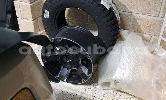 Comprar Nuevo Carro Jeep Wrangler Azul en Havana en Habana Comprar Nuevo Carro Jeep Wrangler Azul en Havana en Habana