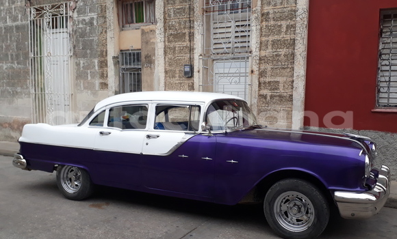 Comprar Usados Carro Pontiac 1955 Blanco en Holguin en Holguin Comprar Usados Carro Pontiac 1955 Blanco en Holguin en Holguin