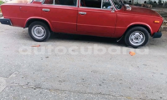 Comprar Usados Carro Lada 1600 Rojo en Caney en Camaguey Comprar Usados Carro Lada 1600 Rojo en Caney en Camaguey