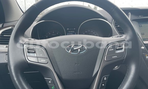 Comprar Usados Carro Hyundai Santa Fe Blanco en Havana en Habana Comprar Usados Carro Hyundai Santa Fe Blanco en Havana en Habana