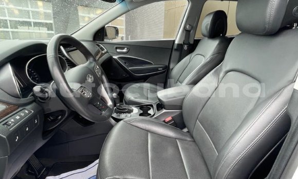 Comprar Usados Carro Hyundai Santa Fe Blanco en Havana en Habana Comprar Usados Carro Hyundai Santa Fe Blanco en Havana en Habana