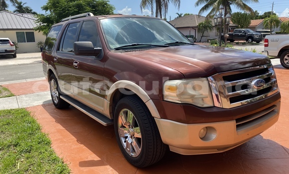 Comprar Usados Carro Ford Expedition Marrón en Havana en Habana Comprar Usados Carro Ford Expedition Marrón en Havana en Habana