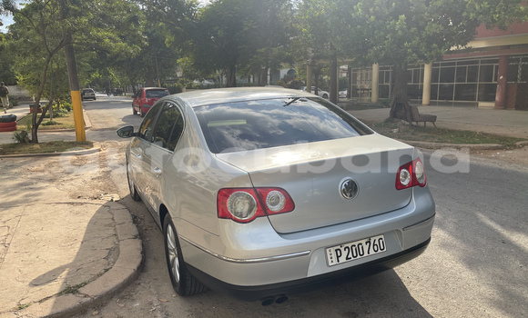 Comprar Usados Carro Volkswagen Passat Plata en Havana en Habana Comprar Usados Carro Volkswagen Passat Plata en Havana en Habana