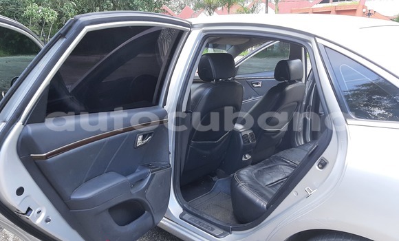 Comprar Usados Carro Hyundai Azera Plata en Cienfuegos en Cienfuegos Comprar Usados Carro Hyundai Azera Plata en Cienfuegos en Cienfuegos