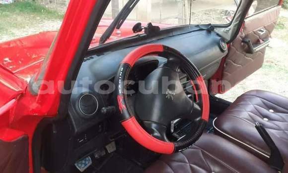 Comprar Usados Carro Peugeot 404 Rojo en Bayamo en Granma Comprar Usados Carro Peugeot 404 Rojo en Bayamo en Granma